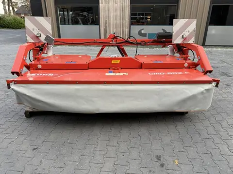 Kuhn GMD 802 F-FF (bj 2010)
