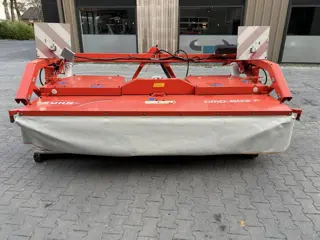 Kuhn GMD 802 F-FF (bj 2010)