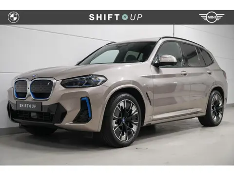 BMW iX3 Executive 80 kWh M-Sport | Panoramadak | Harman Kardon | Head Up