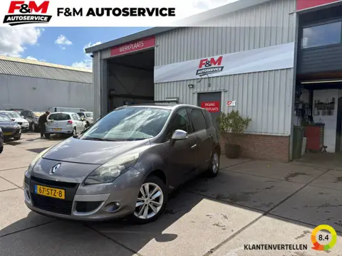 Renault Scénic 1.4 TCE Parisienne Clima, cruise, pano, pdc achter, trekhaak