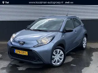 Toyota Aygo X 1.0 VVT-i MT Play Navigatie Apple CarPlay/Android Auto, achteruitrij camera, Nederland