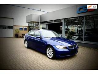 BMW 3-serie 325iX Glasdak HiFi NIEUWSTAAT 41000KM !!