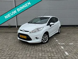 Ford FIESTA 1.6 Ghia, Airco ,lm velgen,elec ramen/spiegels, nwe Distributie set!,