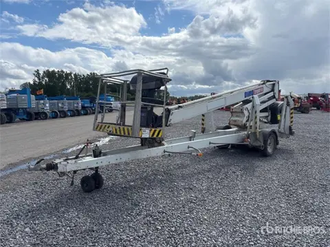 Dino 210XT Towable Lift (bj 2015)