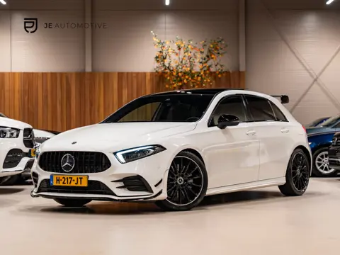 Mercedes-Benz A-klasse A250 AMG, A35 Pakket, Pano, Wide Screen, Ambiënte Light, Matrix Led, Leder, C