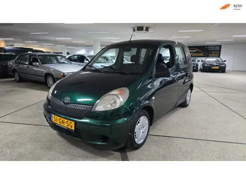 Toyota Yaris Verso 1.3-16V VVT-i Luna E. AUTOMAAT!!