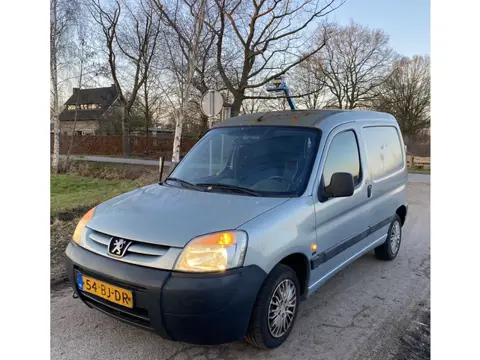 Peugeot Partner 170C 2.0 HDI Avant. (bj 2003)