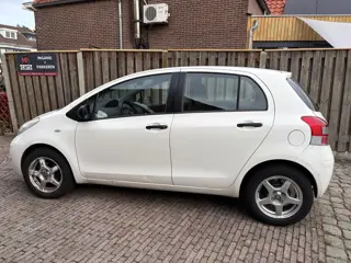 Toyota Yaris 1.3 VVTi Comfort