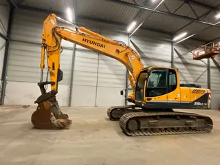 Hyundai Robex 210 LC-9 (bj 2013)