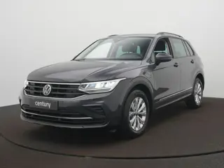 Volkswagen Tiguan 1.4 TSI eHybrid Life Automaat - PDC - Apple Carplay/Android auto - LED - Climatron