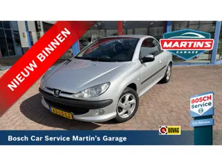 Peugeot 206 CC 1.6-16V Dak werkt niet volledig! klein prijsje!