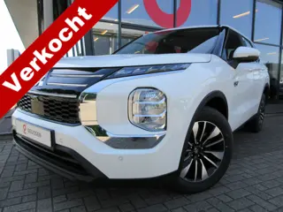 Mitsubishi Outlander 2.4 PHEV Pure | 4WD | AUTOMAAT | 306 PK | NIEUWE AUTO !!