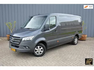 Mercedes-Benz Sprinter 317 1.9 CDI L2 Aut. * LED * MBux * Camera * Stoelverwarming * Trekhaak * Nett