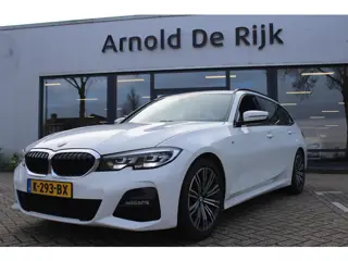 BMW 3-serie Touring 318i Executive Edition // M Sport