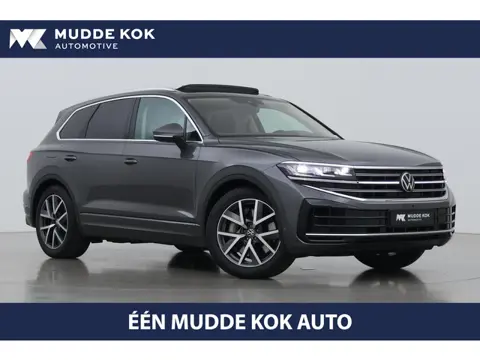 Volkswagen Touareg 3.0 TSi eHybrid 4MOTION Elegance | Luchtvering | Trekhaak | Panoramadak | Head-Up