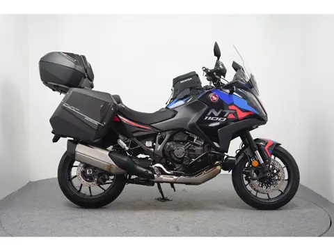 Honda NT 1100 DCT (bj 2024, automaat)