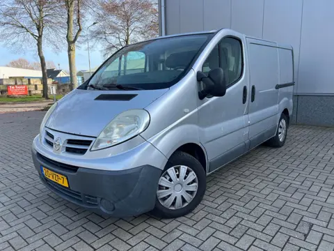 Nissan Primastar 90.27 2.0 dCi 310L 2x schuifdeuren