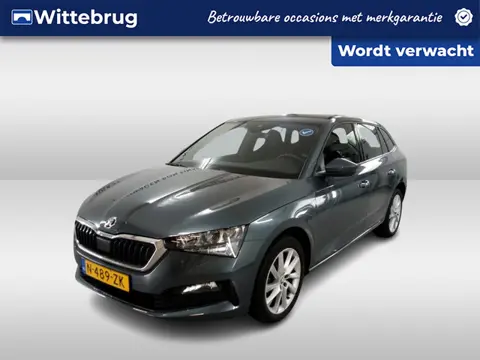 Škoda Scala 1.0 TSI 110pk Sport Business / Parkeer sensoren achter / Carplay / Getinte ramen achter 