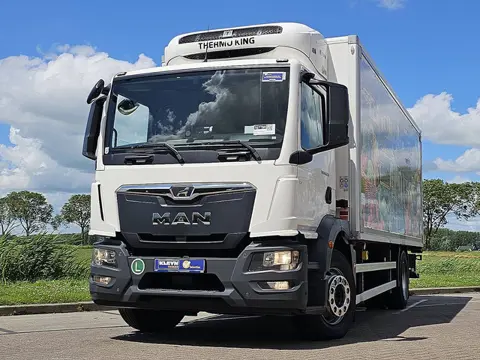 M.A.N. 18.250 M2000