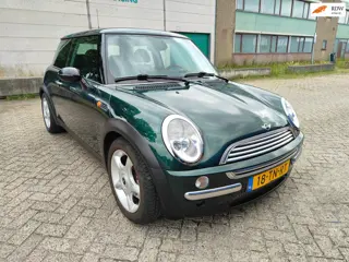 Mini 3-Deurs 1.6 Cooper ( In Nieuwstaat )