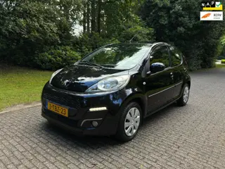 Peugeot 107 1.0 Active 5 deurs / Led / Airco / Navi / 86934 km