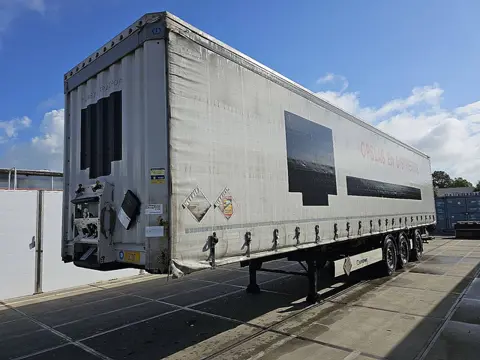 KRONE SD steeraxle taillift