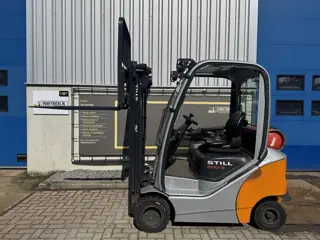 VS-22901 LPG Heftruck Still RX70-18T