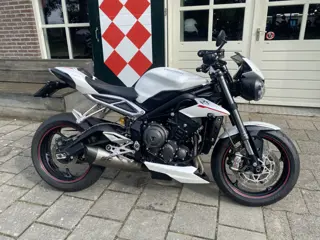 Triumph STREET TRIPLE 765 RS ABS (bj 2019)