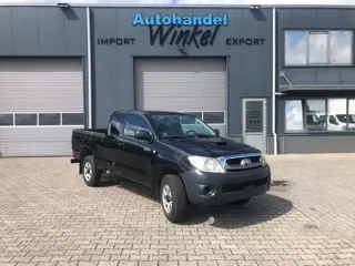 Toyota HiLux 2.5 D-4D VX Xtra Cab - 4x4, CRUISE, AIRCO