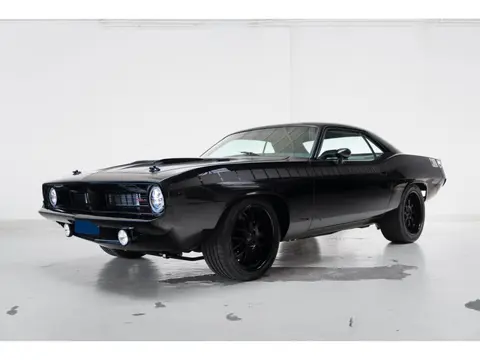 Plymouth Barracuda V10 Restomod - Performance Setup - Nut-and-Bolt Rebuilt