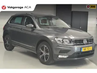 Volkswagen Tiguan 1.4 TSI Connected Series // PANO // ADAPTIVE CRUISE // NAVI // PDC // STOELVERWARM