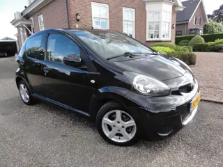 Toyota Aygo 1.0-12V Comfort AIRCO ! A.P.K.01-08-2027 !!
