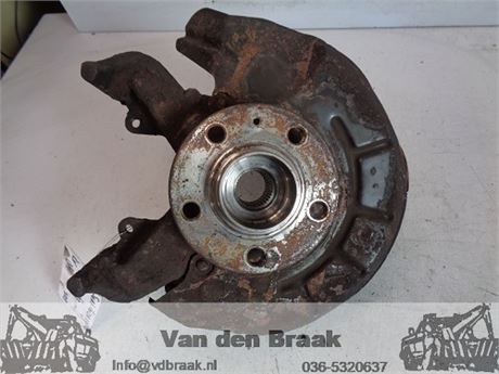 Seat Ibiza 1.9 TDi 2002-2006 Fusee links voor