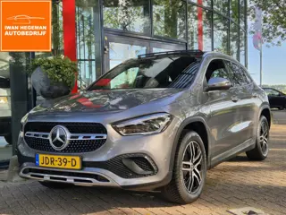 Mercedes-Benz GLA-klasse 250 e AUTOMAAT | SOH 96,71% | Panormadak | Climate Control | Navigatie | Pa