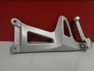 DUO VOETSTEUN LINKS Triumph Sprint ST 955 1999 - 2005