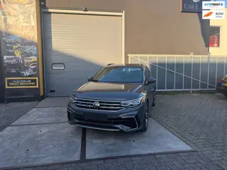 Volkswagen TIGUAN 1.4 TSI eHybrid R-Line | IQ | 360 | keyless | Pano| Head up | Carplay | Half leder