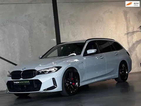BMW 3-serie Touring 330e M-Sport Pro,Head-Up,Laser,ACC,Trekhaak,Adaptive ophanging M technic !