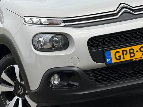 Citroen C3 1.2 PureTech 110pk Shine Automaat - Blanc Glacier - Slechts 49dkm - Fijn compleet