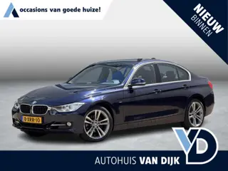 BMW 3-serie 320i High Executive | NL-auto/1e eign./Leder/Sportstoelen/Navi/PDC