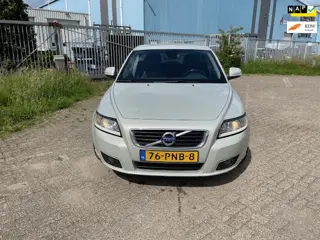Volvo V50 2.0 D3 Momentum