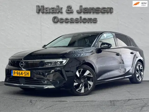 Opel Astra 1.2 Elegance Achteruitrijcamera Lane assist Digitale teller