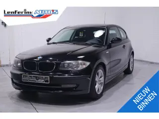 BMW 1-serie 116i Business Line airco sportstoelen stuurbediening stereo 16"-lmv regensensor