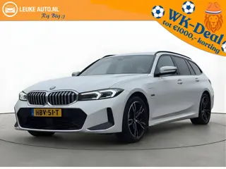 BMW 3 Serie Touring 330e 292PK *FACELIFT* SOH 96% M-Sport Shadow Laser Alcantara Camera