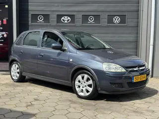 Opel Corsa 1.2-16V Silverline -2e Eigenaar - 5 Deurs - Airco - Lage km / N.a.p - apk -