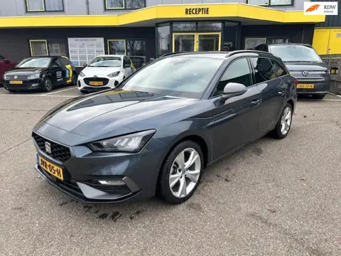 Seat Leon Sportstourer 1.5 eTSI FR Business Intense