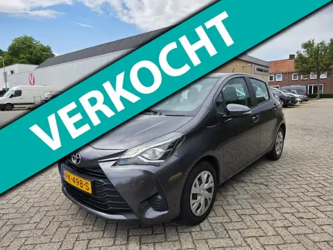 Toyota Yaris 1.5 VVT-i Aspiration | Climate Controle | TRC | Cruise controle en speedlimiter | Navig