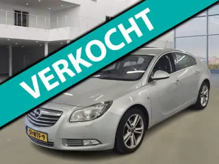Opel Insignia 1.6 T Cosmo/CLIMA/CRUISE/PARKSENSOR VOOR EN ACHTER/HALF LEDER