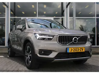 Volvo XC40 T5 262PK Automaat Recharge Inscription | Adapt. Cruise | PDC+ Camera | Verw. Voorstoelen 