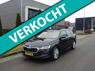 Skoda Octavia Combi 1.4 TSI iV PHEV Sportline | Panodak |100% Onderhouden