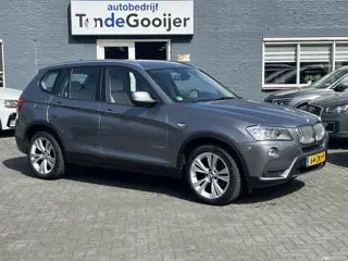BMW X3 xDrive28i Upgrade Edition | NAV. | TREKHAAK AFN. | HUD | 360° CAMERA | LEER | 4WD |